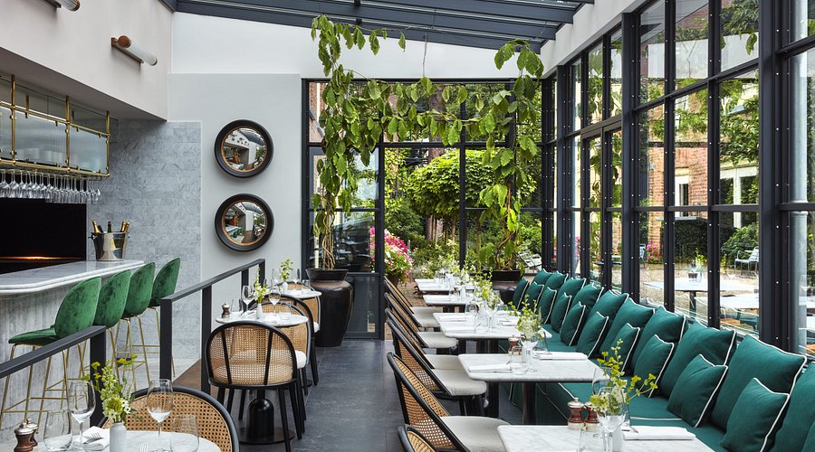 # Pulitzer Amsterdam Review: Gastronome's Rediscov...