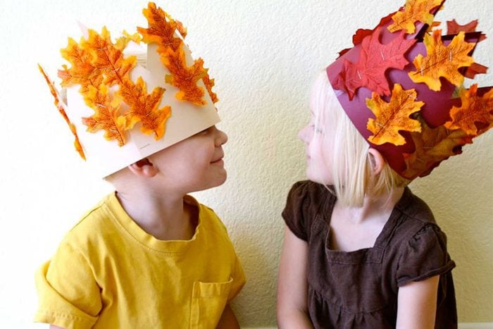 A Thanksgiving Garland of Gratitude: A Simple,...