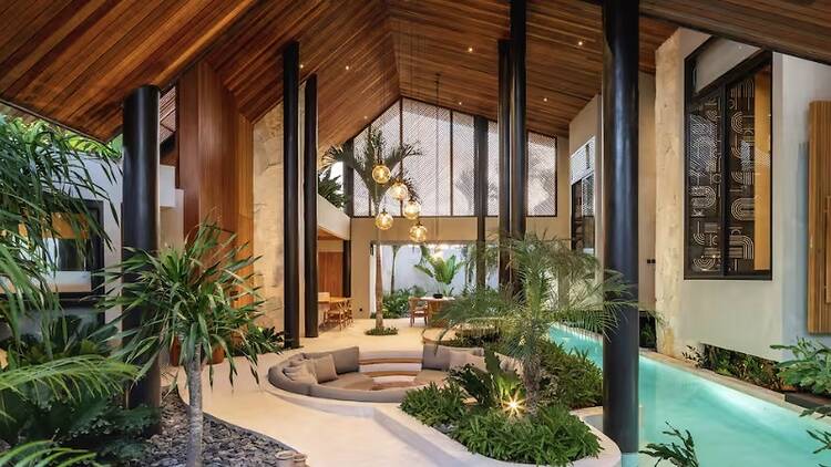 Treehouse view overlooking the jungle
