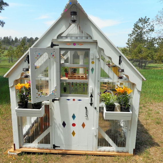 Greenhouse Design Idea