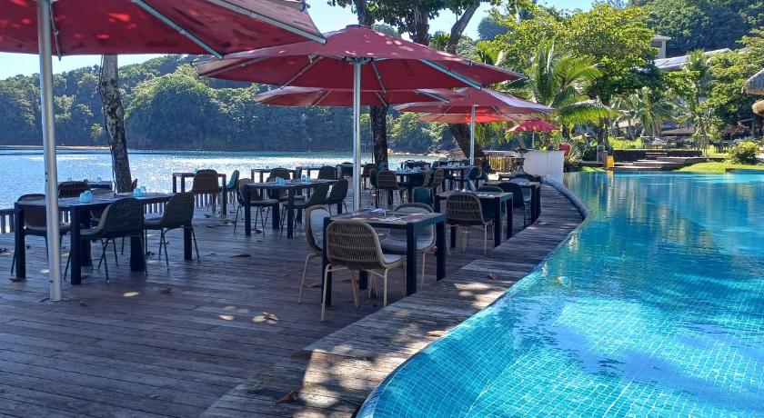 Niuean Weaving Traditions