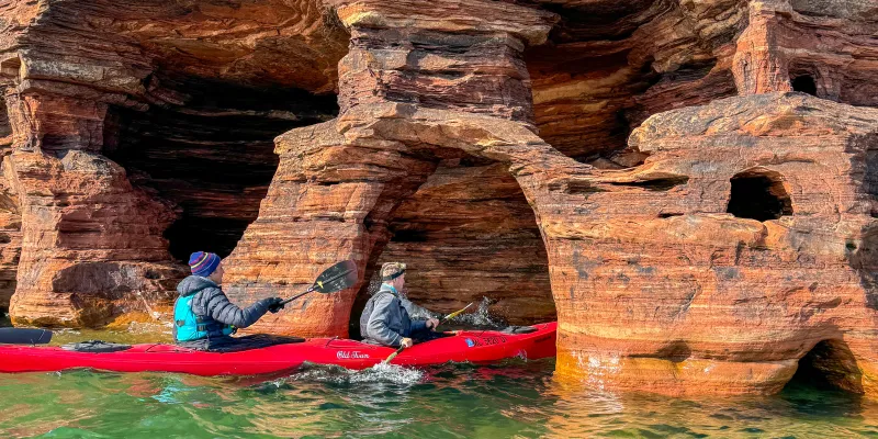 Apostle Islands Kayaking Express on a Devils Island Sea Caves Tour