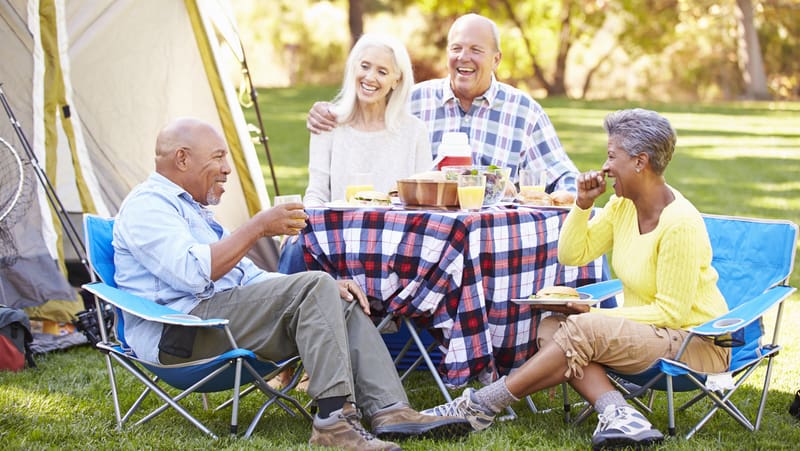 Marie using the campground laundry facilities, specifically showing the available detergent brands