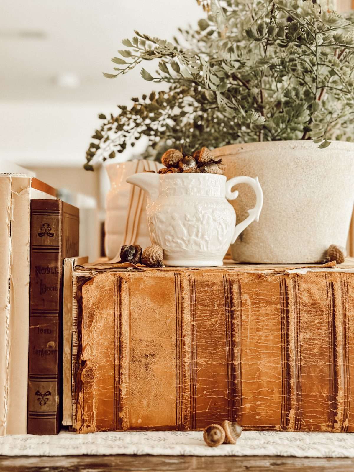 Autumn's Soul: Natural & Thrifted Decor for a C...