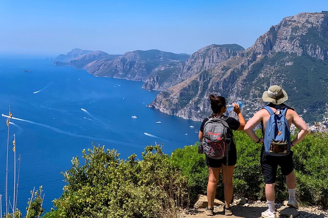 Master the art of pasta making with a hands-on cooking class in Ravello. Learn to create authentic Scialatielli ai frutti di mare and savor the flavors of Italy. #CookingClass #Ravello #AmalfiCoast #ItalianCuisine #PastaMaking #Scialatielli #FoodieTravel