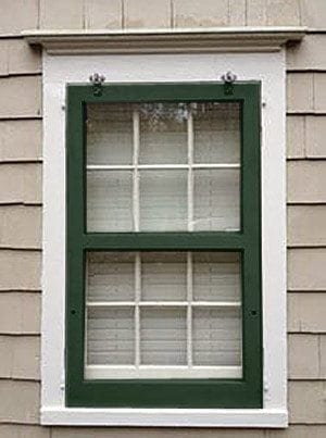 Banishing the Blizzard: A Homesteader's Guide t...