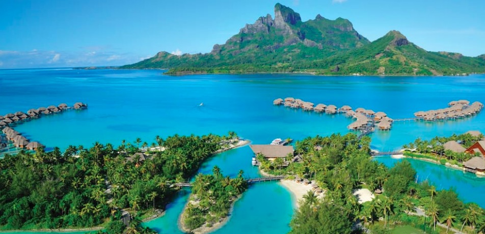 Luxury Four Seasons Bora Bora