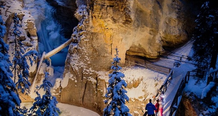 Johnston Canyon Icewalk with frozen waterfalls