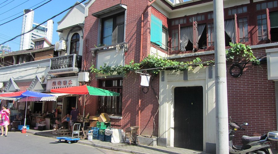 The common area of a hostel with a modern design
