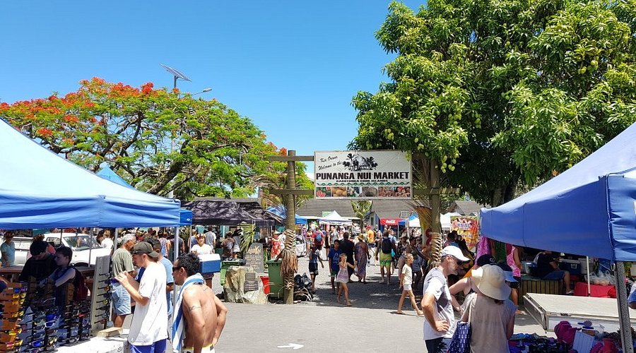 Punanga Nui Market