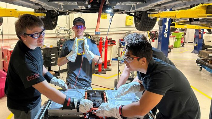 Combine Soldier Comparison