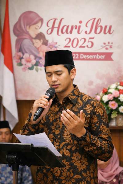 A comparison chart of different community platforms with their key features and benefits.