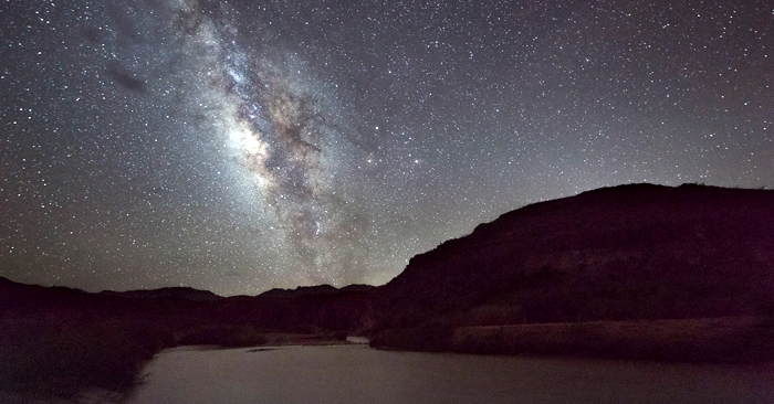 # Big Bend Ranch Stargazing: A Millennial Digital...