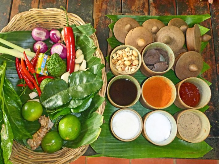 Nom Banh Chok Street Food