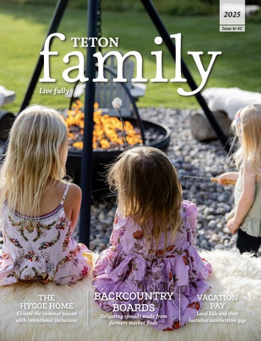 Cozy Up Your Farmhouse Kitchen: 5 DIY Projects...