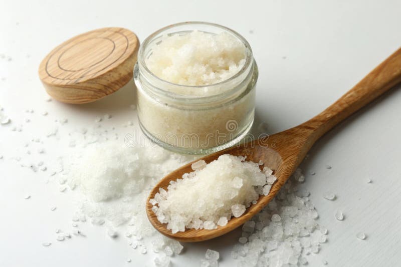 Keeping Your Wooden Kitchen Tools Happy & Healt...