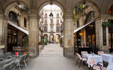 Rooftop dining at The Serras Barcelona