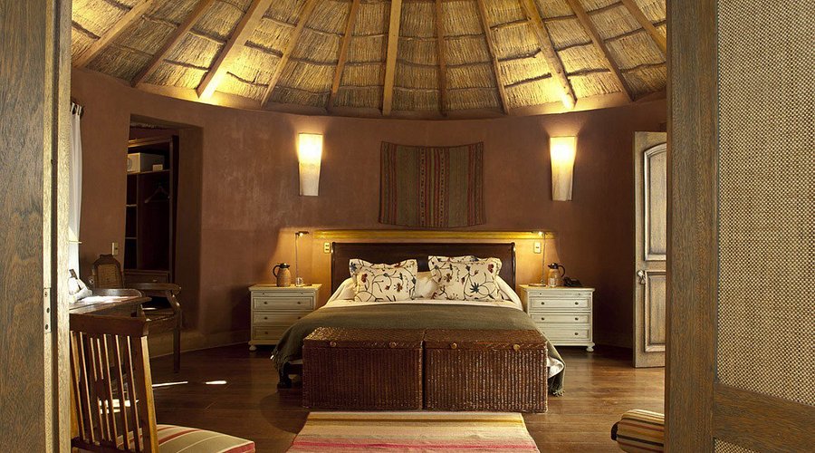 Marco explores the surreal landscape of Valle de la Luna, marveling at the geological forces that shaped this alien terrain.