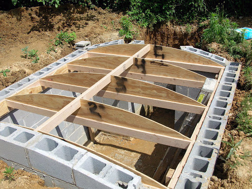 Building a frame for a root cellar