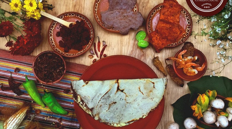 Tlayudas being prepared.